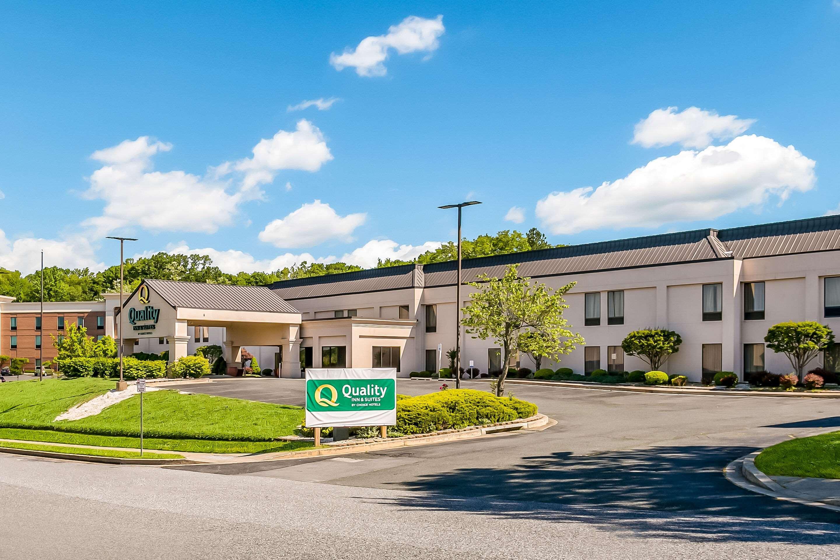 Quality Inn & Suites Bel Air I-95 Exit 77A Exteriér fotografie