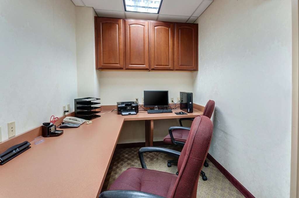 Quality Inn & Suites Bel Air I-95 Exit 77A Zařízení fotografie